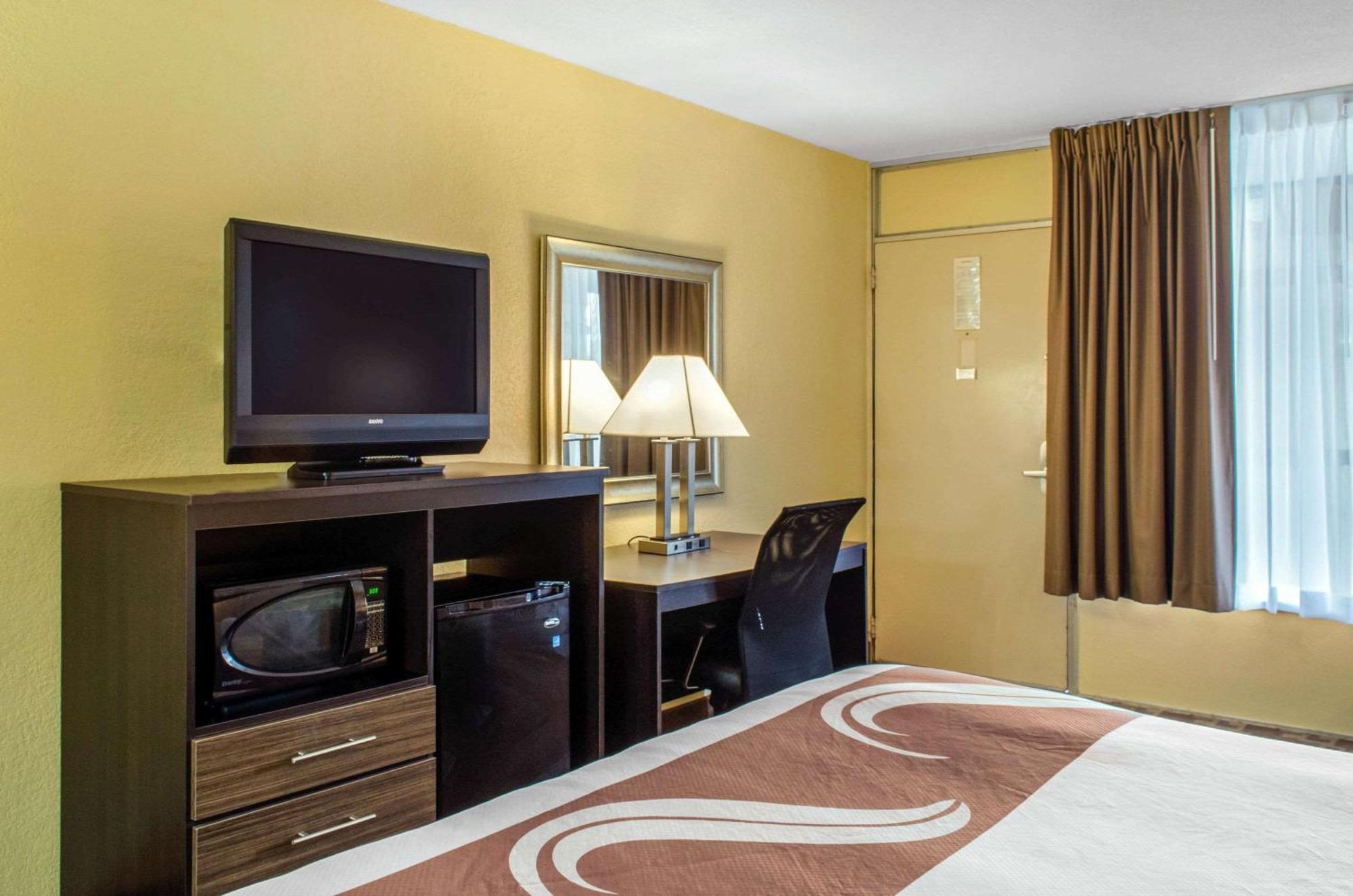 Quality Inn University Area Troy Exterior photo