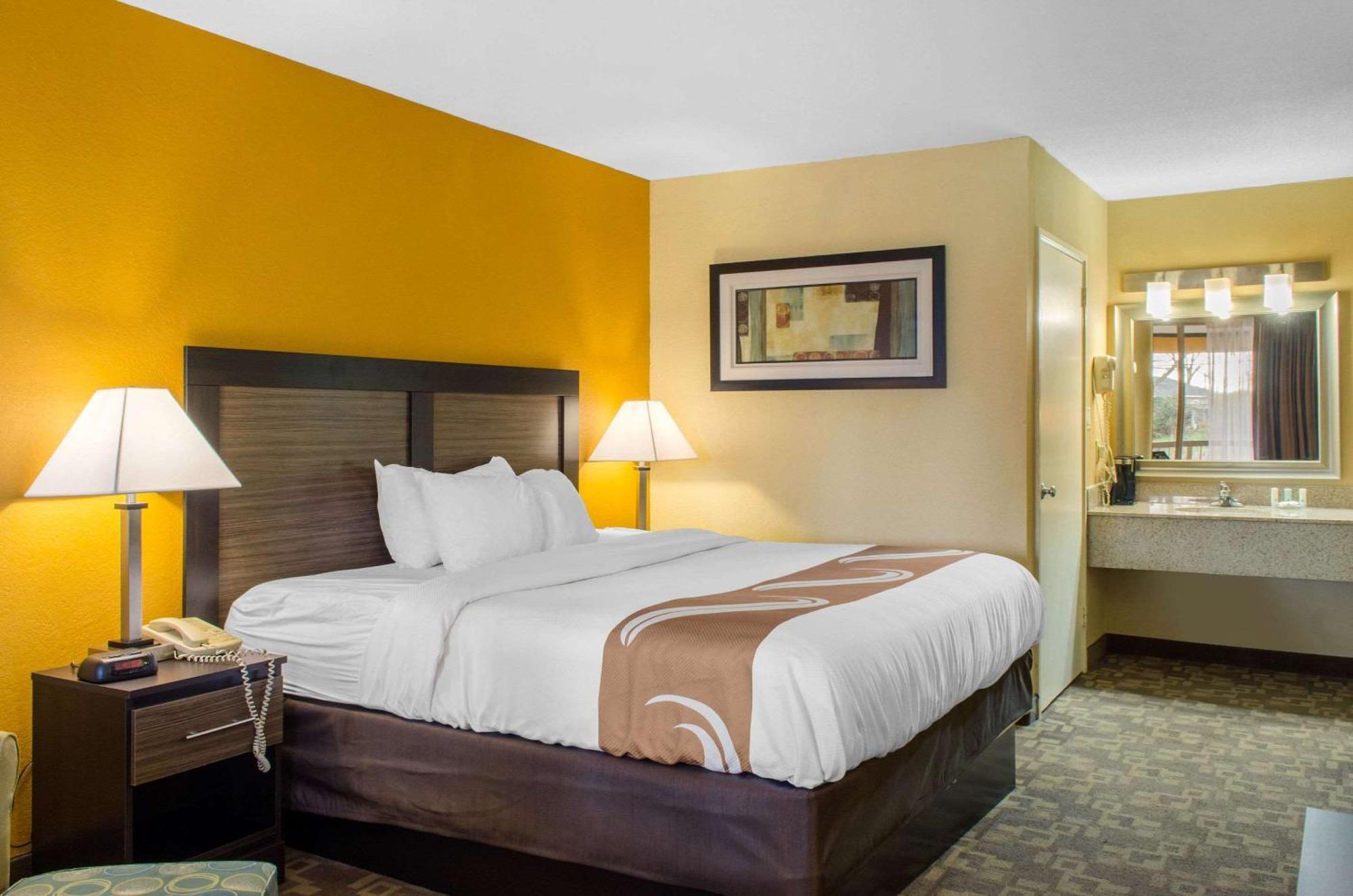 Quality Inn University Area Troy Exterior photo