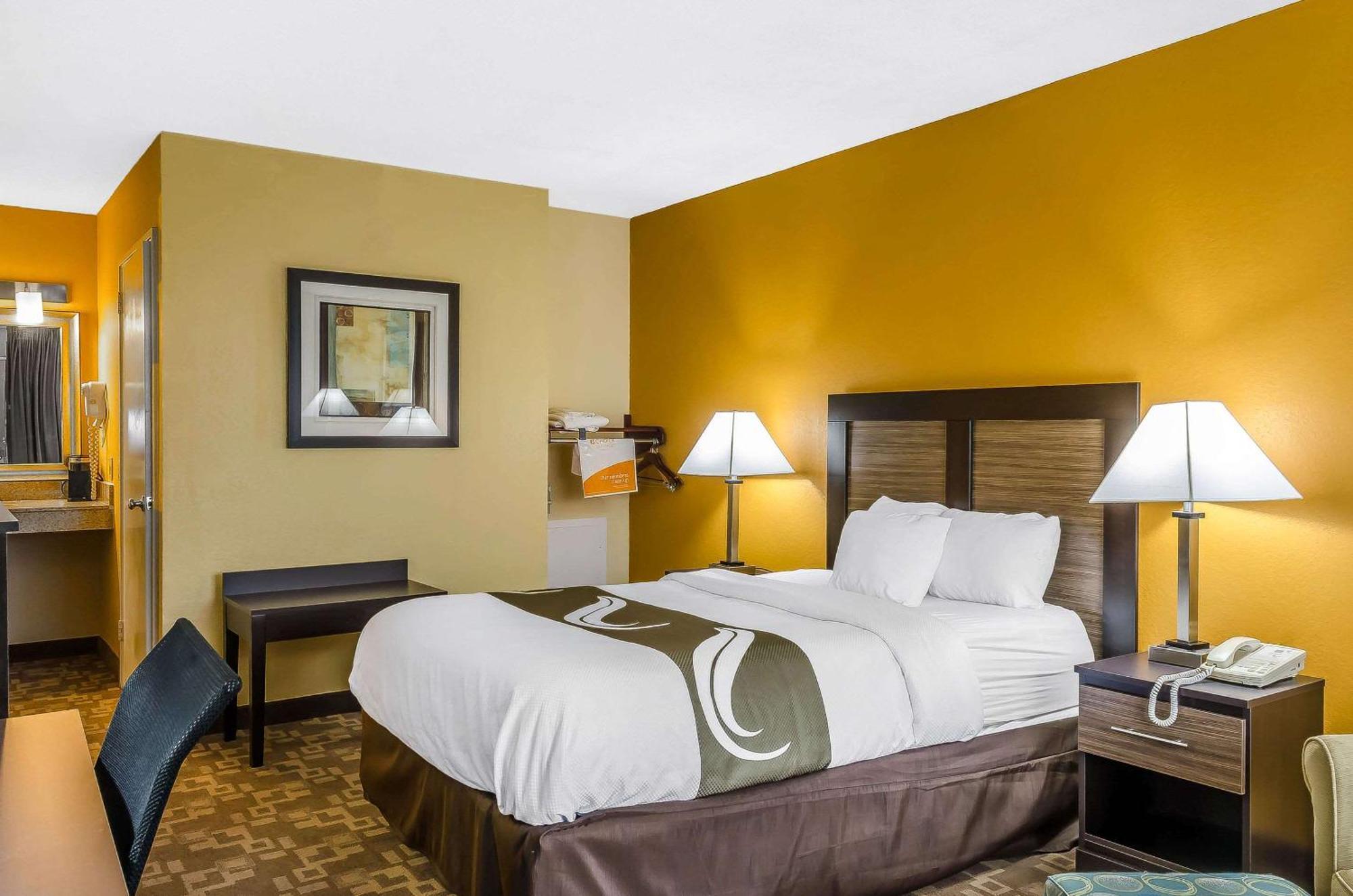 Quality Inn University Area Troy Exterior photo